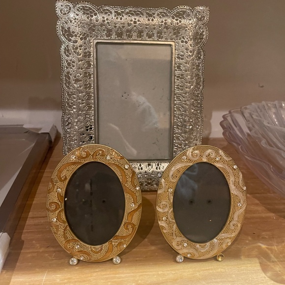 METALLIC PICTURE FRAME COLLECTION - Picture 2 of 2